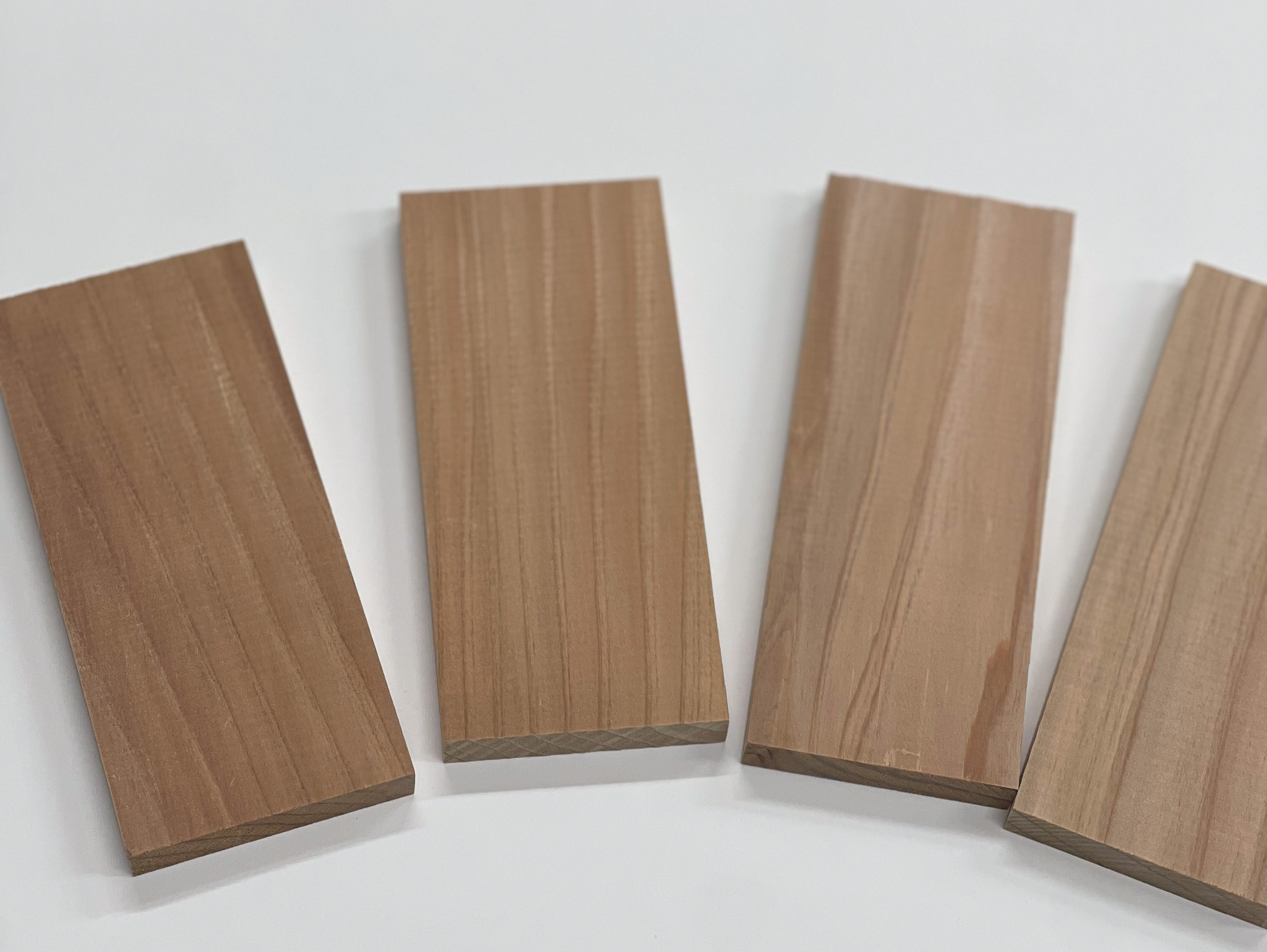 かまぼこ板を国産の杉材に切り替えましょう | 高瀬文夫商店｜かまぼこ